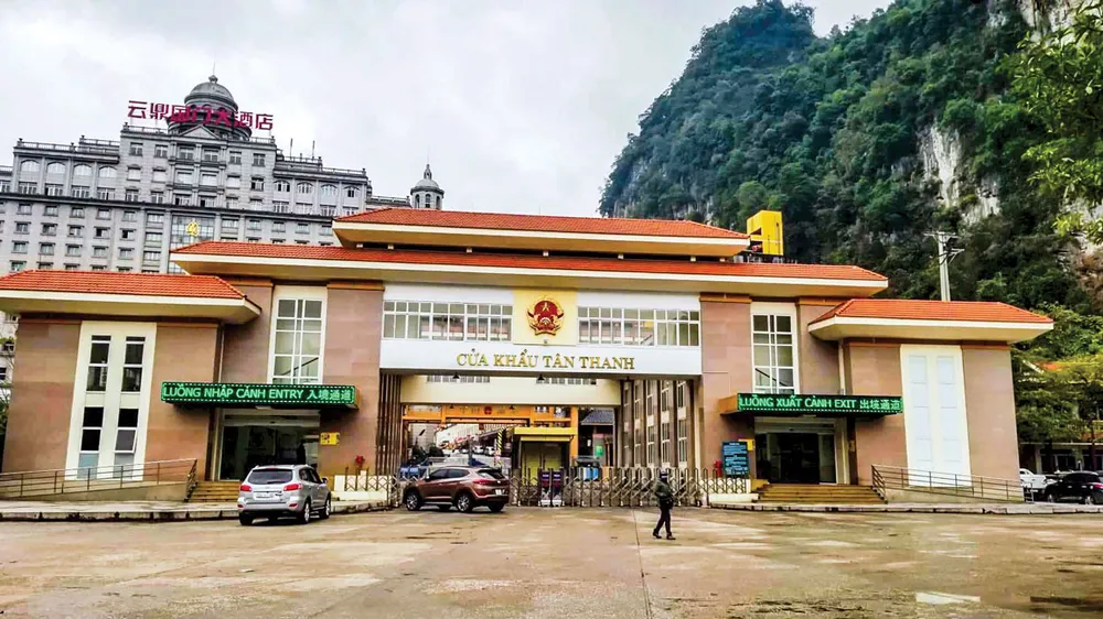 Đìu hiu biên mậu ảnh 1