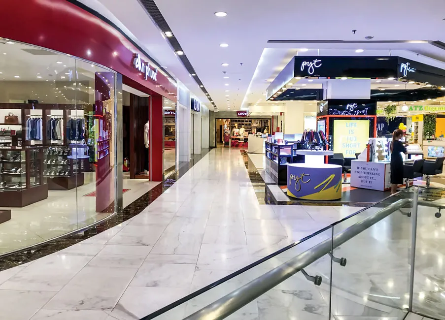 Giá cho thuê mặt bằng giảm mạnh ảnh 1