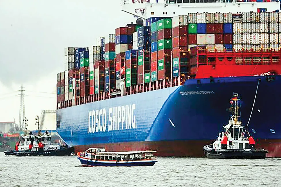 Khi thế giới “tự cấm vận“ ảnh 2