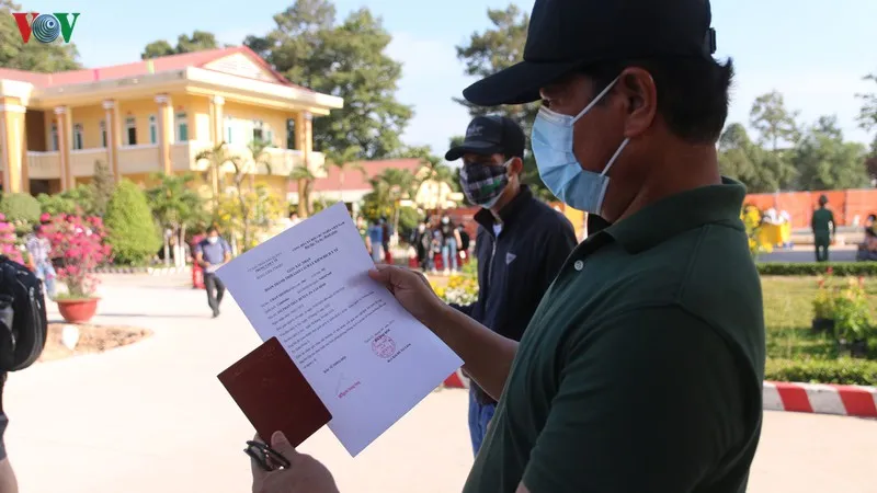 anh: bin rin phut chia tay tai khu cach ly truong qs quan doan 4 hinh 4