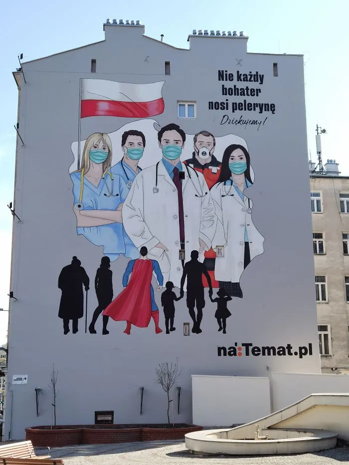 tranh tường sinh động về dịch covid-19 ở khắp nơi trên thế giới hình 16 tranh tuong sinh dong ve dich covid-19 o khap noi tren the gioi hinh 16