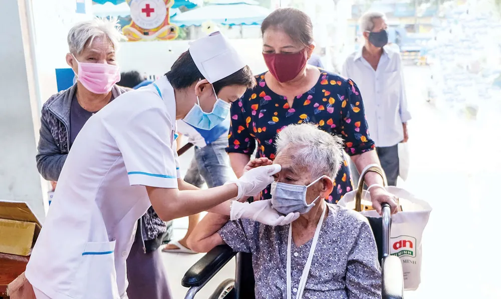 Chăm sóc sức khỏe người cao tuổi mùa dịch Covid -19 ảnh 2