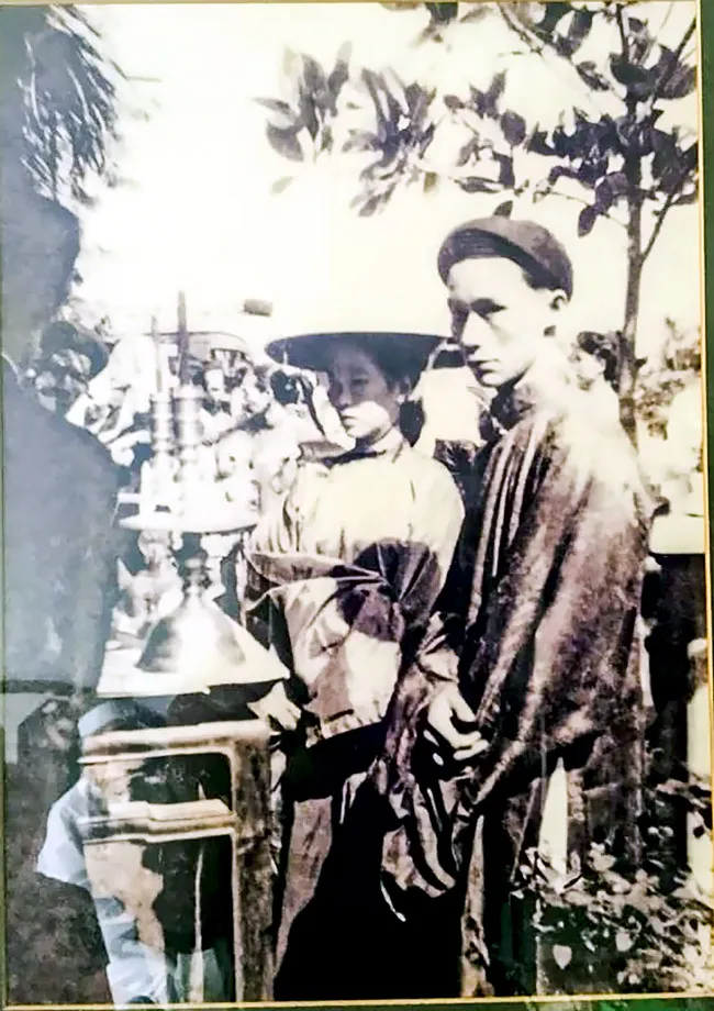 Ta thấy ta chìm trong trời thu… ảnh 2