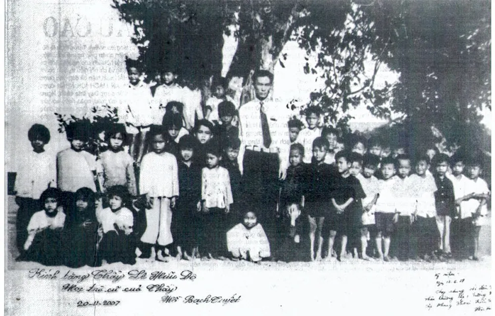 Ta thấy ta chìm trong trời thu… ảnh 1