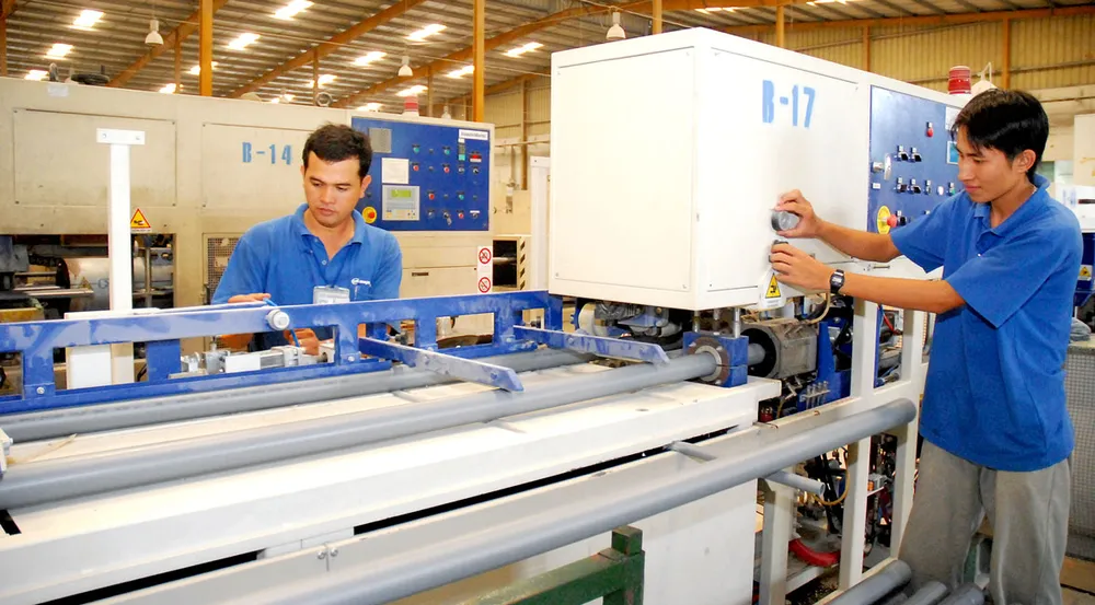 “Sóng” đầu tư ngoại vào Việt Nam ảnh 1