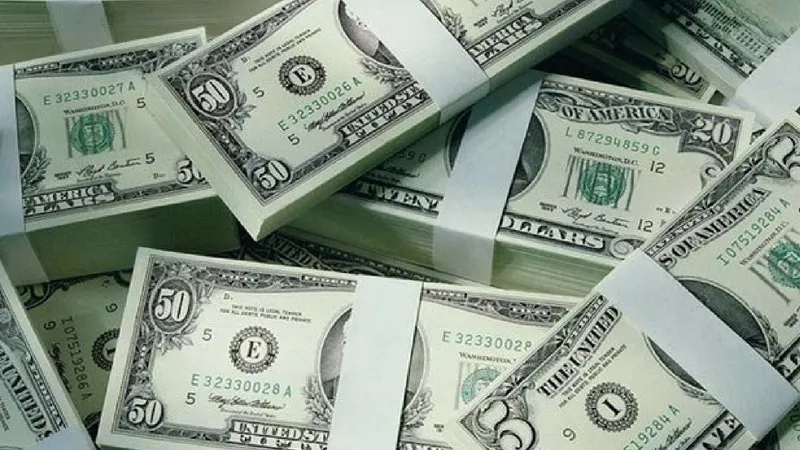 nhieu ngan hang thuong mai tiep tuc giam gia mua usd hinh 1