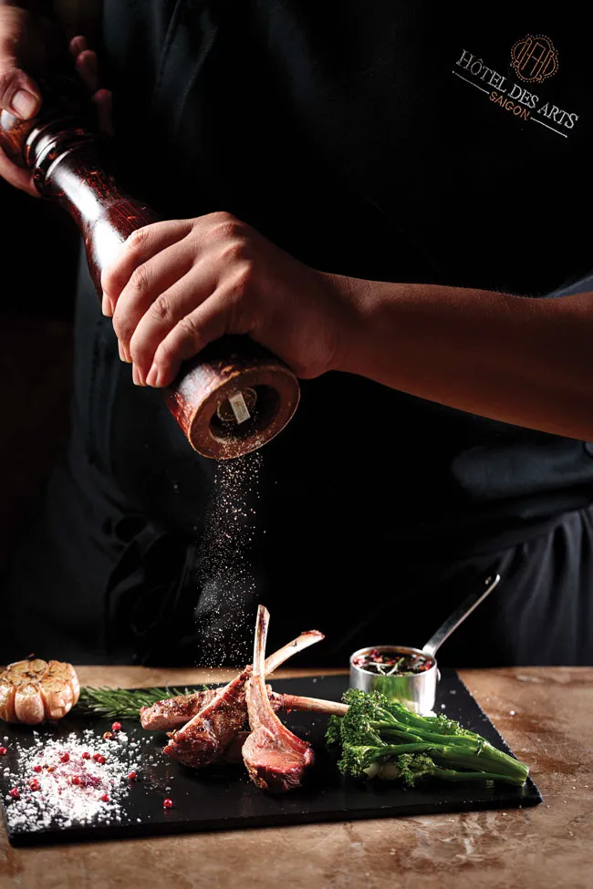 Ẩm thực thượng hạng tại Social Club Saigon ảnh 3