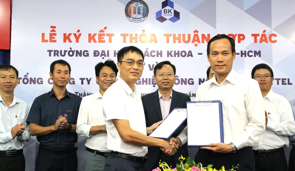 Doanh nghiệp Việt làm “trọn gói” 5G ảnh 1