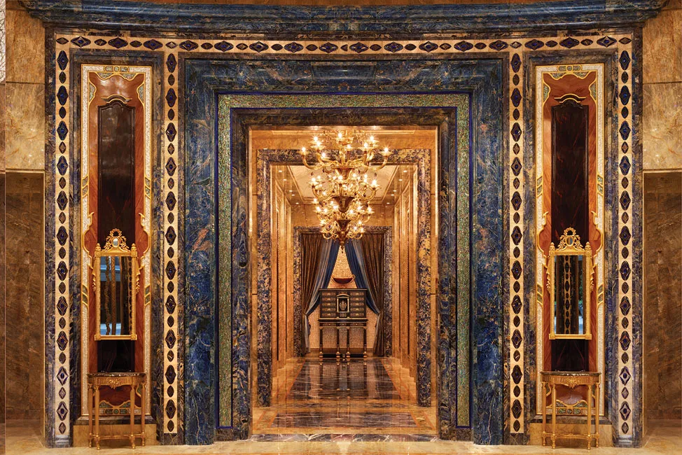 Trải nghiệm đẳng cấp tinh hoa The Reverie Saigon ảnh 2