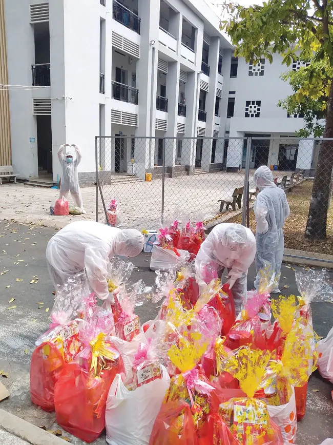 Tết ở khu cách ly ảnh 1