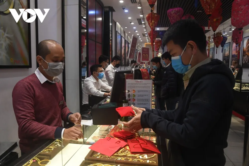 Mua vàng ngày vía Thần Tài: Nên mua nhiều hay ít? ảnh 1