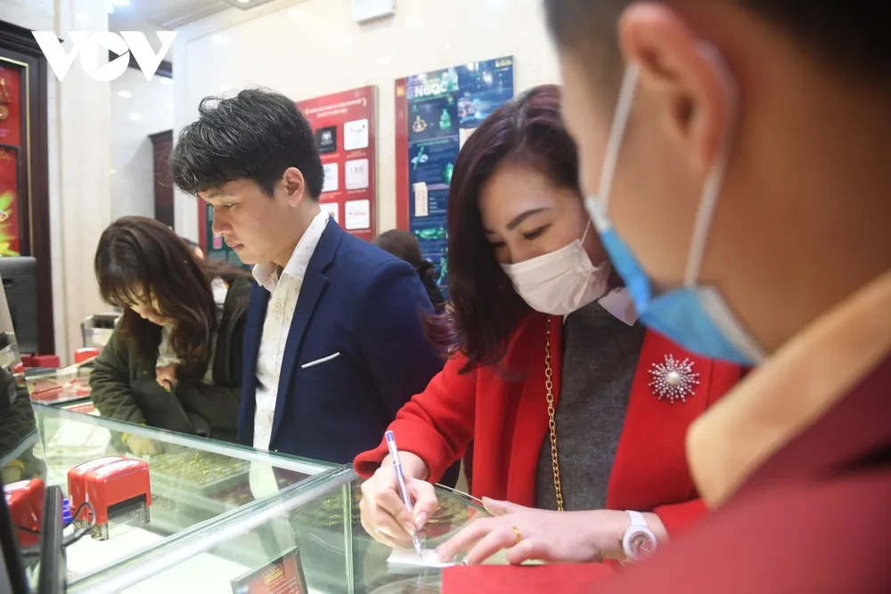 Mua vàng ngày vía Thần Tài: Nên mua nhiều hay ít? ảnh 2