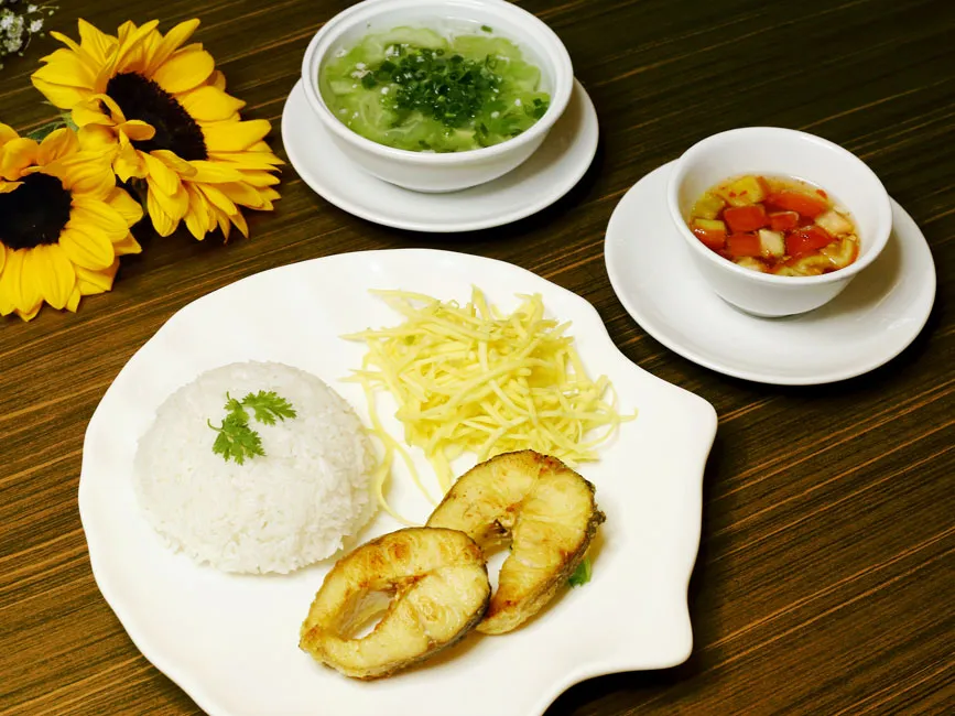 Đặc sắc tiệc Happy Hour Cocktail ảnh 7