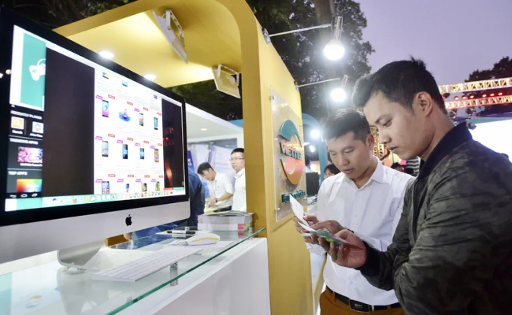 Doanh số TMĐT Việt Nam với mô hình doanh nghiệp-người tiêu dùng (B2C) vẫn tăng trưởng 18% trong năm 2020.