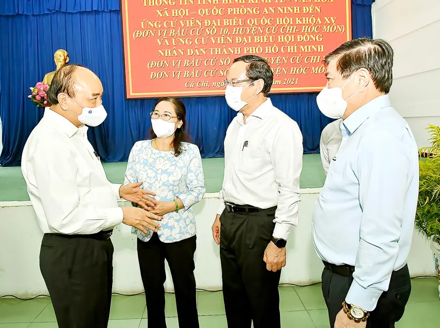 TPHCM cần dành nhiều đất hơn cho thương mại, công nghiệp, dịch vụ ảnh 1