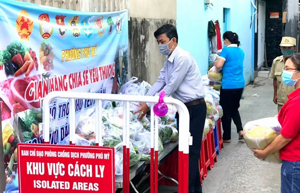 Chi gói hỗ trợ 886 tỷ đồng của TPHCM: Người dân cần làm thủ tục gì? ảnh 1