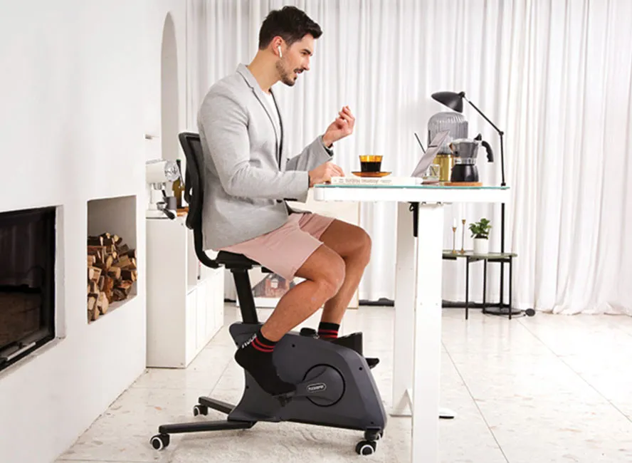 Thế giới thu nhỏ tại góc làm việc ảnh 2