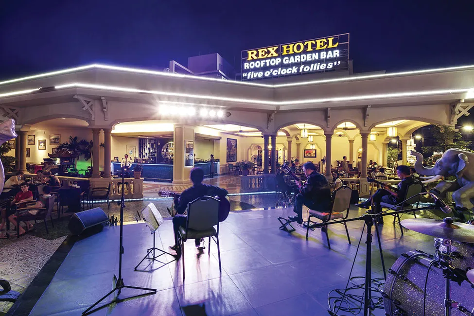 Đón đêm Giáng sinh diệu kỳ và dạ tiệc chào năm mới 2022 ảnh 3