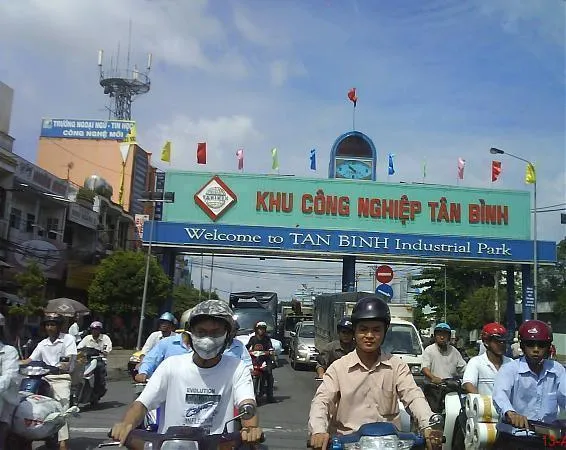 Các cơ sở sản xuất vừa, nhỏ và siêu nhỏ: Di dời, tiếp tục di dời hay đổi mới ảnh 1