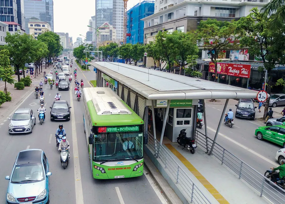 Bài toán giao thông TPHCM:Từ “buýt nhanh” đến “buýt xanh“? ảnh 2