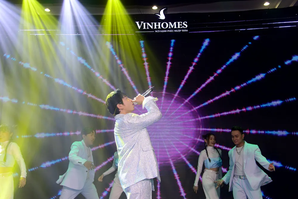 10 ngàn hồ sơ ứng tuyển tại Đại hội tuyển dụng Vinhomes 2022 ảnh 4