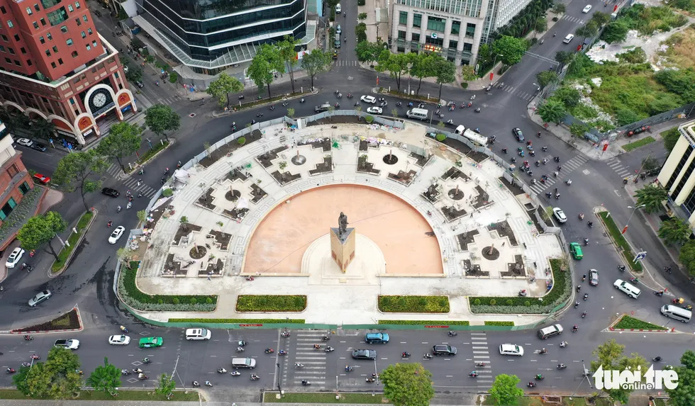 TP.HCM: Cung thỉnh lư hương về tượng Đức Thánh Trần Hưng Đạo - Ảnh 8.