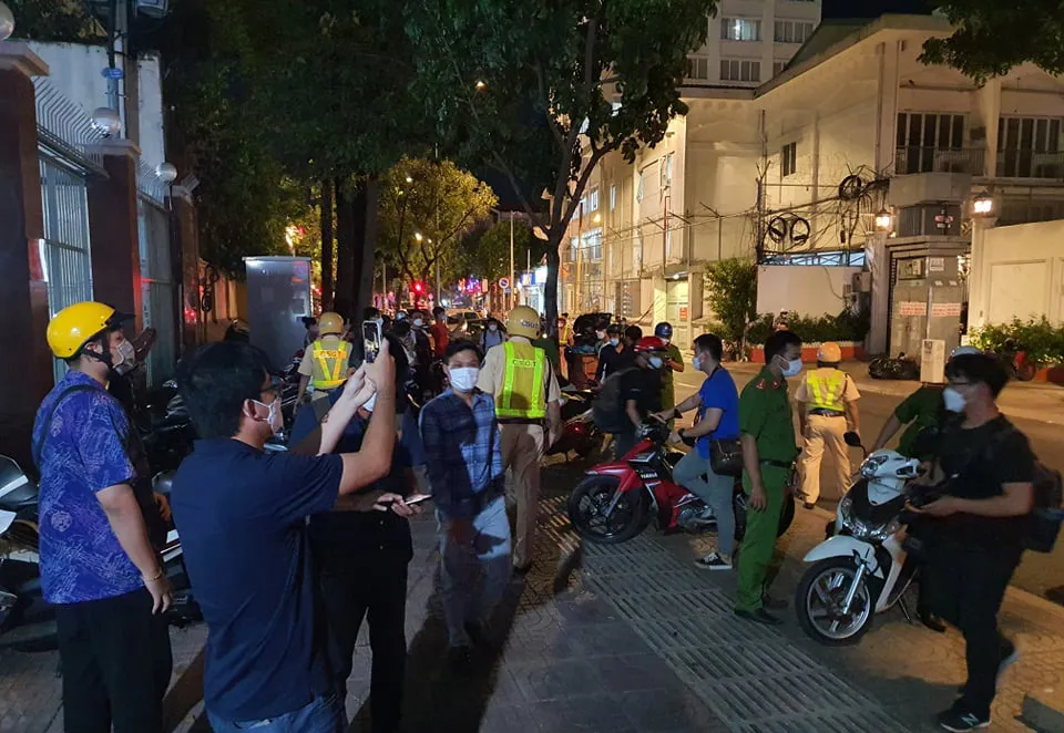 Khởi tố, bắt tạm giam bà Nguyễn Phương Hằng ảnh 2