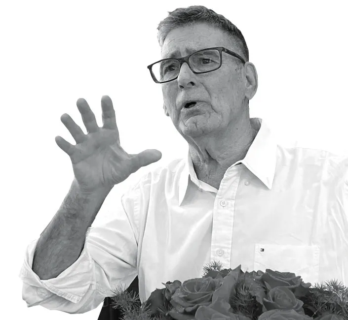 Người cựu binh kết nối văn hóa Việt - Mỹ ảnh 1