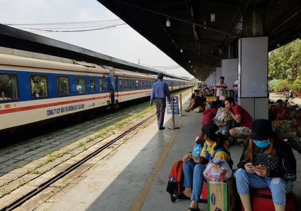 Công ty Cổ phần vận tải&nbsp;đường sắt&nbsp;Sài Gòn sẽ chạy thêm nhiều đoàn tàu dịp lễ.