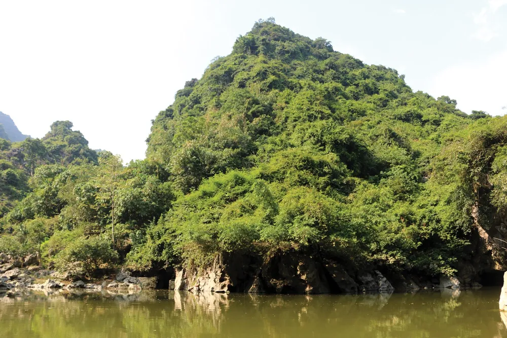 Chinh phục ao Dong hang Luồn ảnh 1