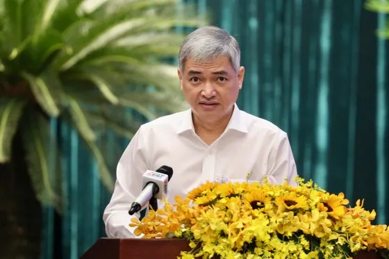 Giám đốc Sở Tài chính TPHCM Lê Duy Minh cho biết, Chính phủ đã giao TPHCM chỉ tiêu dự toán thu ngân sách nhà nước năm 2023 là 469.375 tỷ đồng. Ảnh: HOÀNG HÙNG Giám đốc Sở Tài chính TPHCM Lê Duy Minh cho biết, Chính phủ đã giao TPHCM chỉ tiêu dự toán thu ngân sách nhà nước năm 2023 là 469.375 tỷ đồng. Ảnh: HOÀNG HÙNG