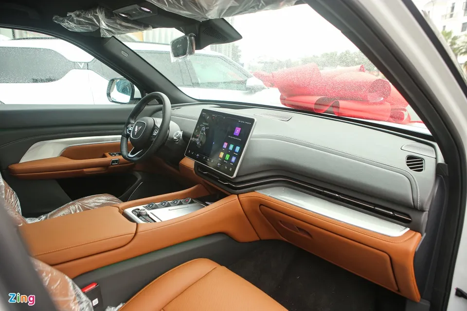 VinFast VF 9 bản 6 chỗ ngồi ảnh 13 VinFast VF 9 bản 6 chỗ ngồi ảnh 13