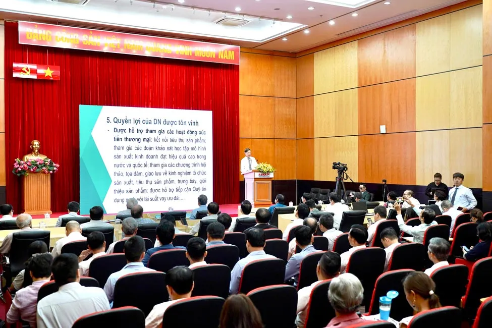 Đông đảo khách mời tham dự chương trình