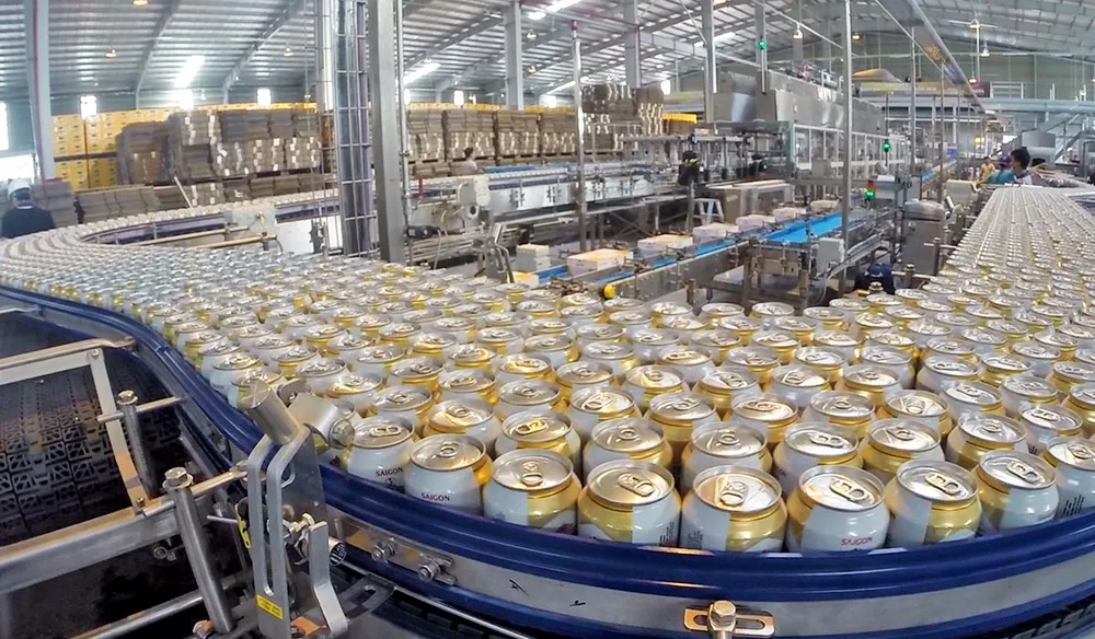 Sẽ có lộ trình tăng thuế TTĐB với rượu, bia, giúp DN sản xuất bia rượu trong nước ổn định phát triển.