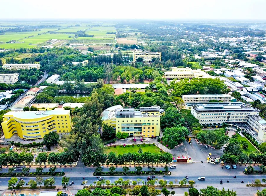 ĐH Trà Vinh phát triển đại học xanh.