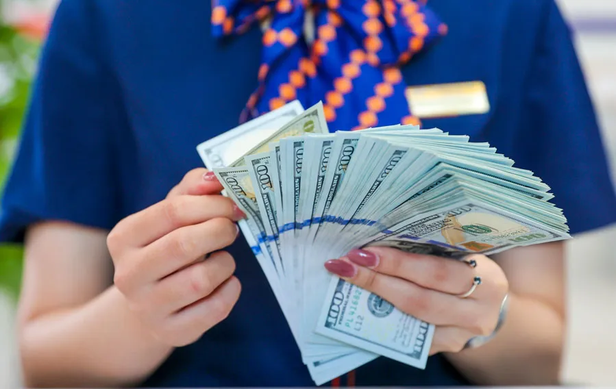 Tỷ giá sẽ là 'ẩn số' của lãi suất năm 2025