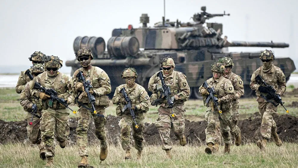 Quân đội các nước NATO.