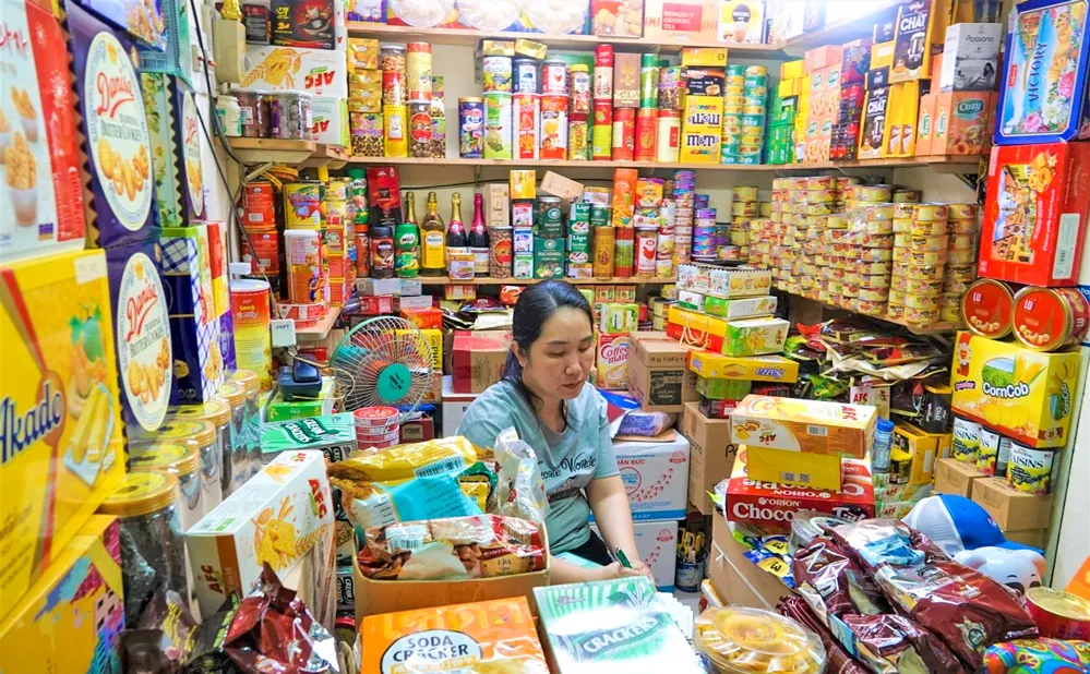 Cần cải cách mạnh mẽ các quy định về thuế thật đơn giản để hộ kinh doanh yên tâm chuyển lên DN.