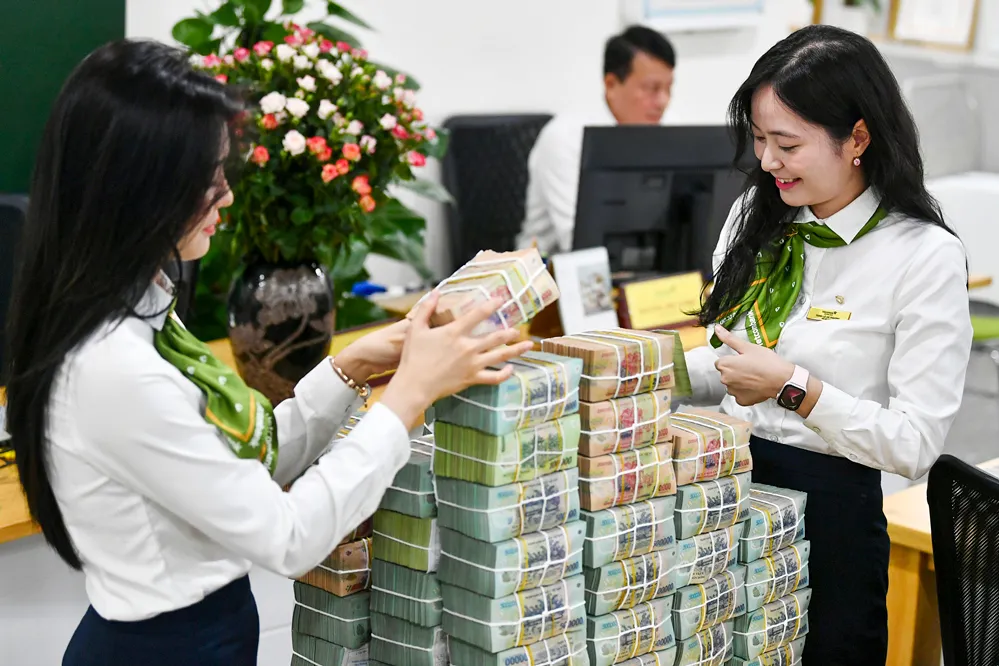 Thanh khoản hệ thống ngân hàng (NH) trong trạng thái dư.