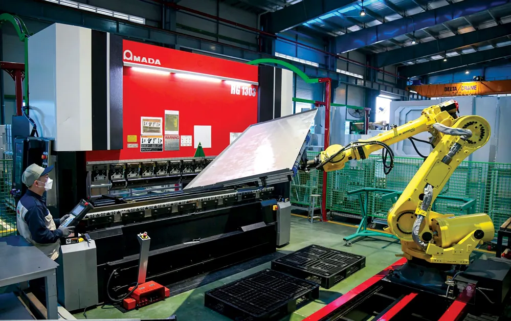 "Điểm nghẽn" thể chế được gỡ bỏ, kinh tế tư nhân là một trong những động lực quan trọng nhất của nền kinh tế.