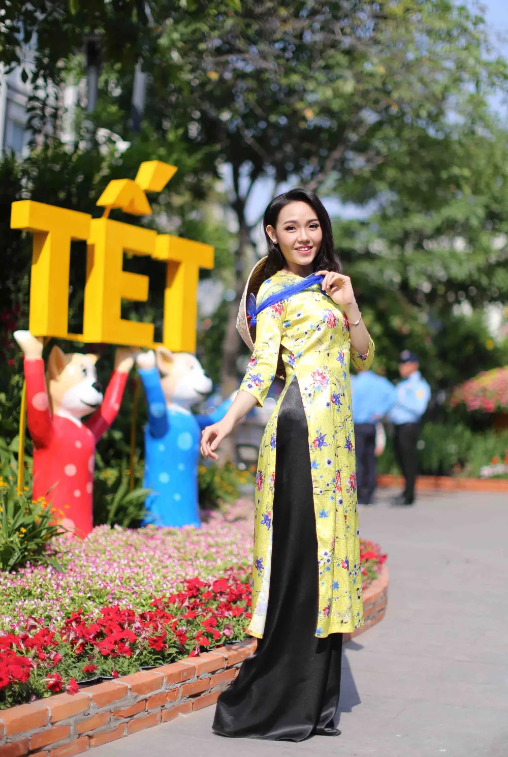 Rộn ràng Đường hoa Nguyễn Huệ trước giờ khai mạc  ảnh 9