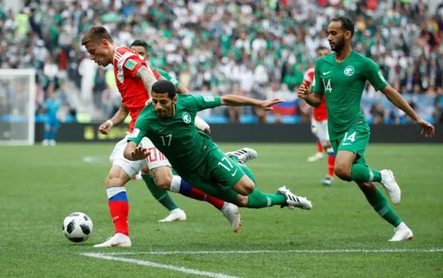 Nga - Saudi Arabia 5-0, khai cuộc trong mơ của chủ nhà ảnh 4