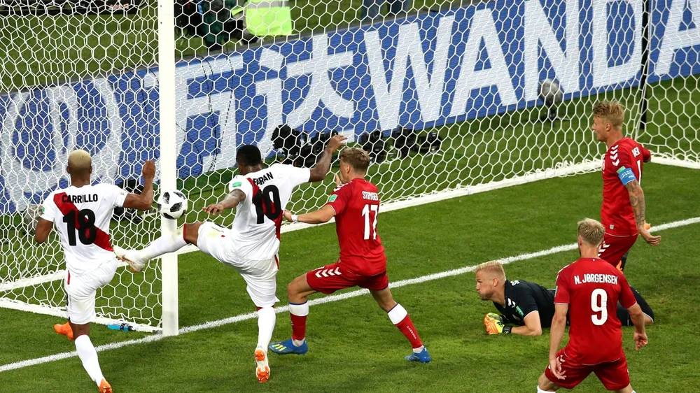 Peru - Đan Mạch 0-1, Lính chì lạnh lùng ghi điểm ảnh 6