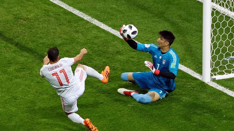 Iran - Tây Ban Nha 0-1, bàn thắng “ăn may” của Diego Costa ảnh 3