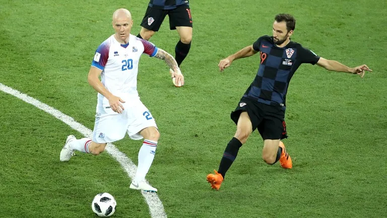 Iceland - Croatia 1-2: Croatia nhấn chìm băng đảo ảnh 2