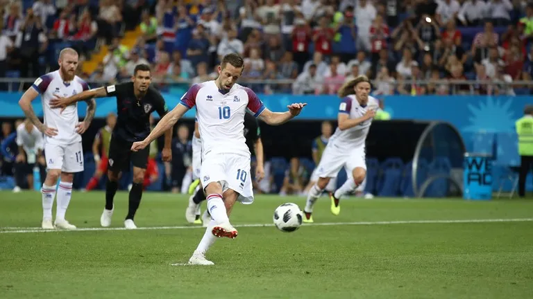 Iceland - Croatia 1-2: Croatia nhấn chìm băng đảo ảnh 3