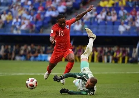 Thụy Điển - Anh 0-2: Maguire mở tỷ số, Dele Alli nhân đôi cách biệt ảnh 4