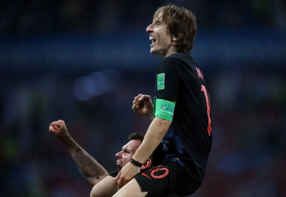 Luka Modric là phiên bản Andres Iniesta 2010?