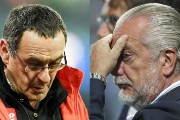 Ông bầu Aurelio De Laurentiis vẫn bực bội Maurizio Sarri.