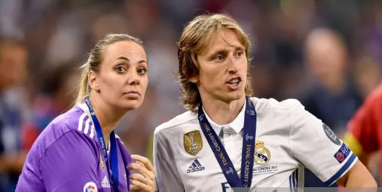 Luka Modric và cô vợ Vanja Bosnic